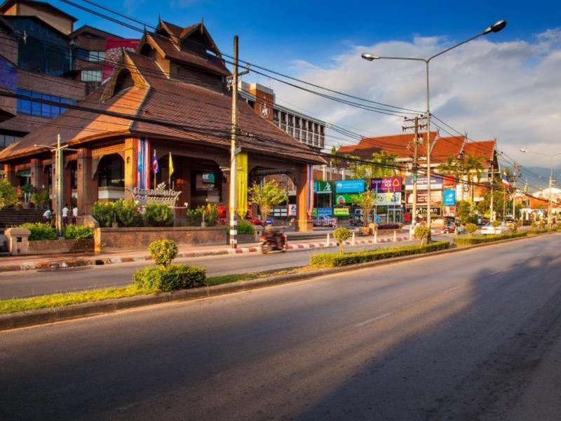 Baan Din Ki Hotel Chiang Mai Exterior foto